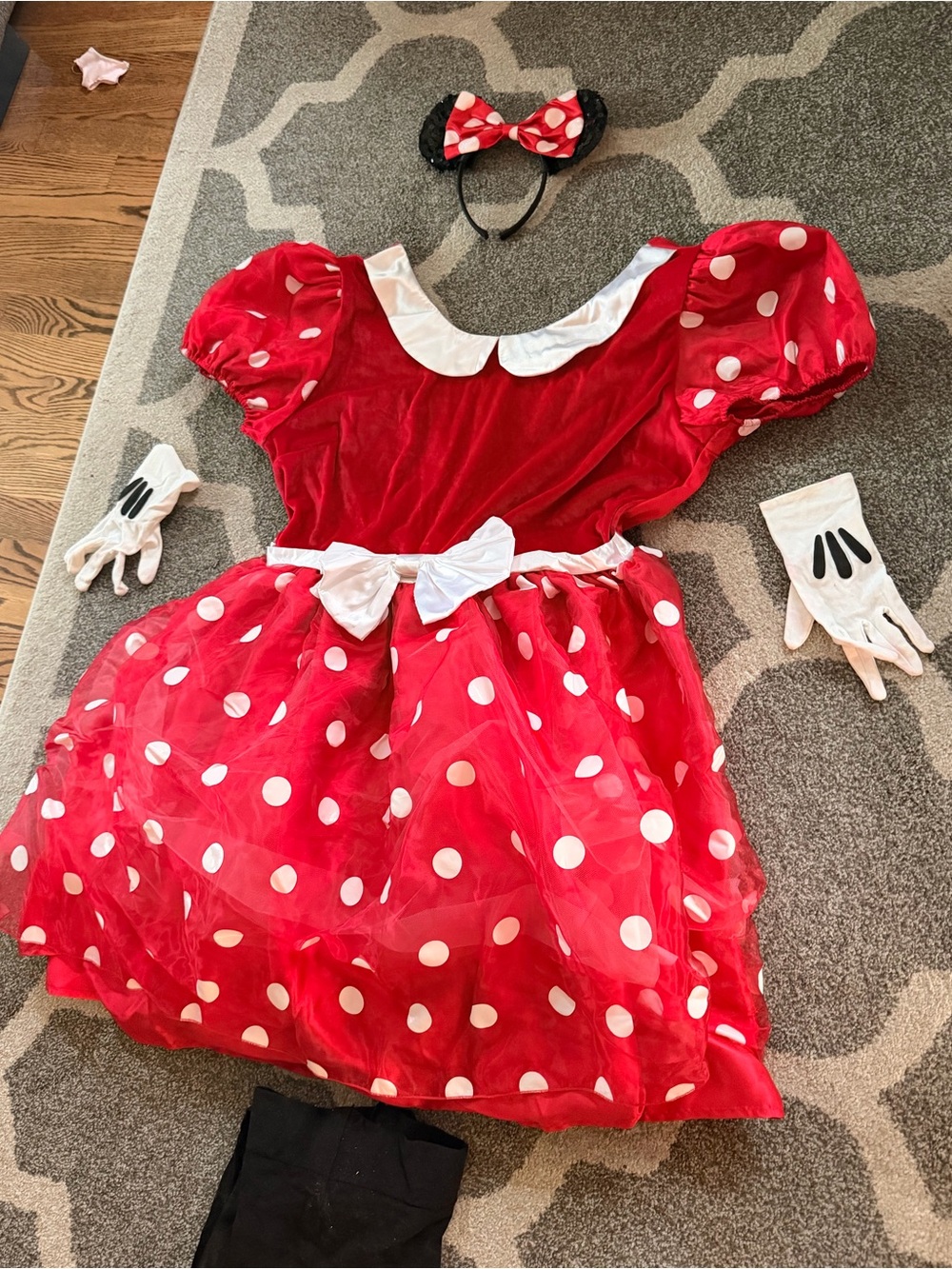 Disney Minnie Mouse women’s plus size Halloween Costume XXL  ❤️🖤